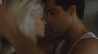 Viciosas al desnudo / Порочная и обнаженная